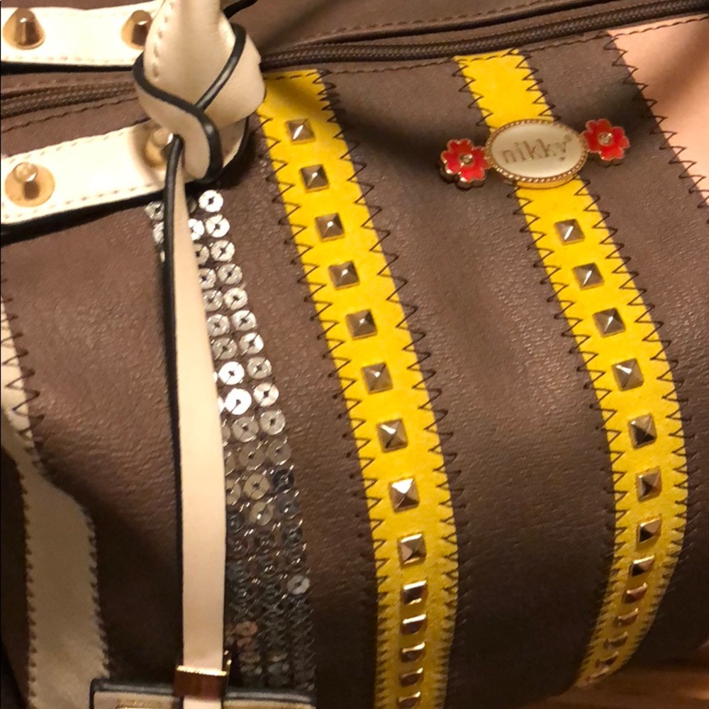 Purse - Picture 2 of 4